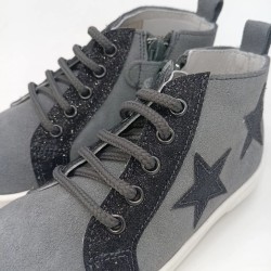 Botin waterproof en serraje gris