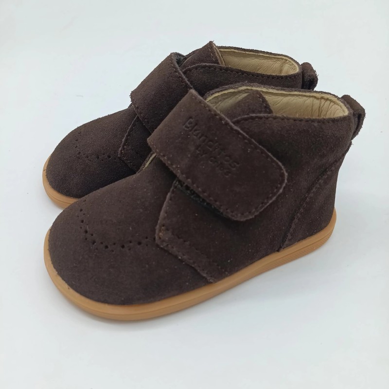 Botin marrón modelo Dallas de Crios